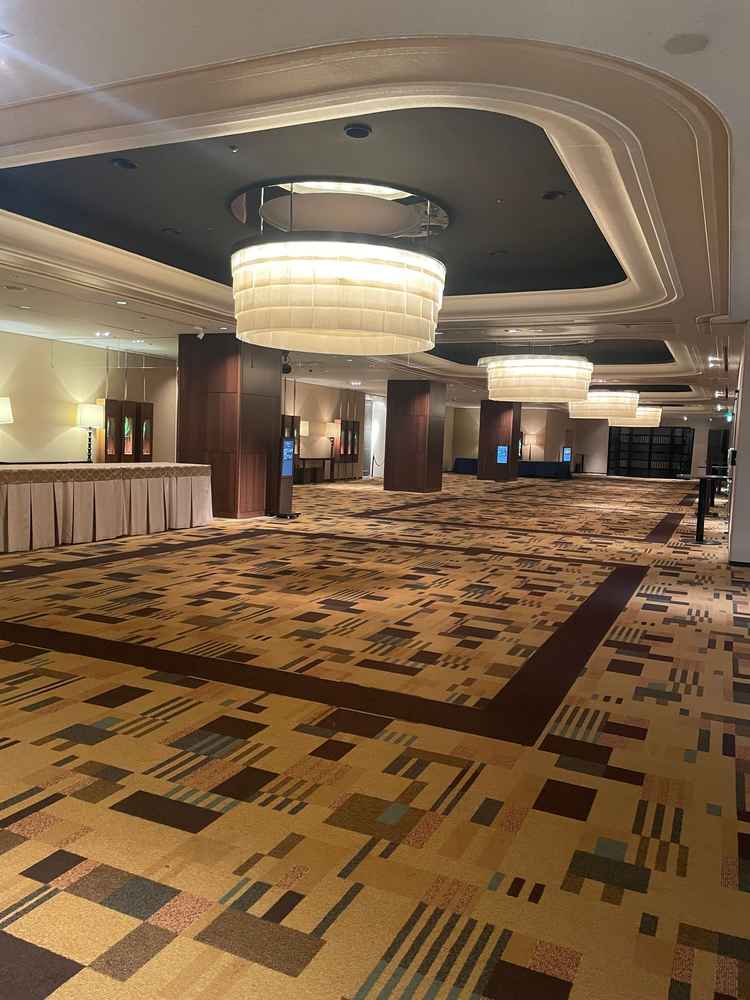 1日の挙式数が抑えられているため、ホテルの各所で写真を撮る事が可能。