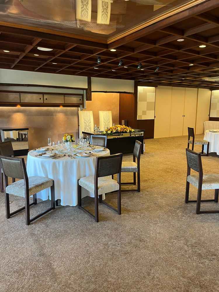 コンパクトな方の披露宴会場