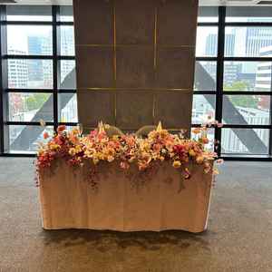 披露開演場はとても落ち着いた雰囲気で横広なのでみんなと近い距離で話ができそう