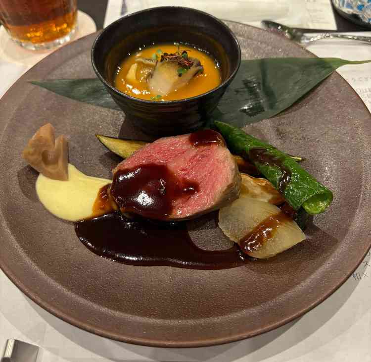 メイン