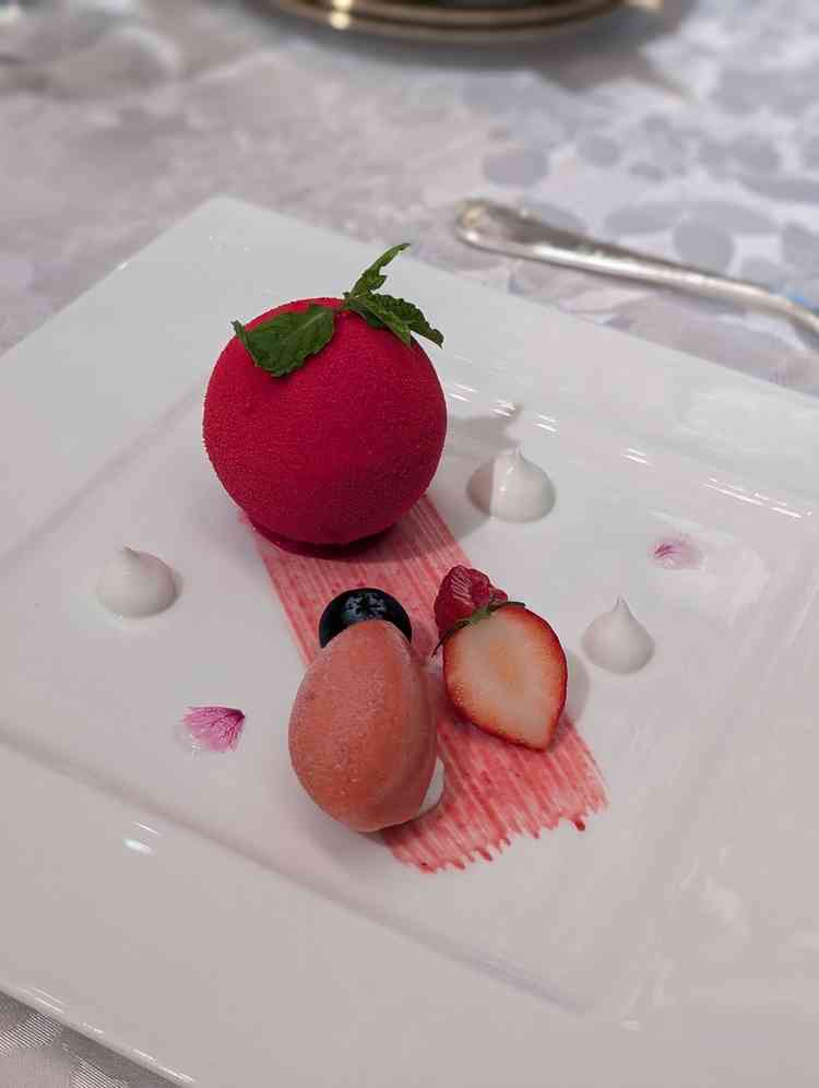 試食のデザート