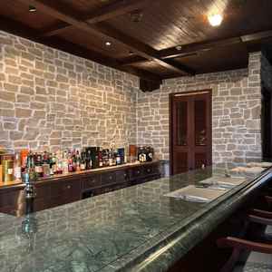 バーカウンター