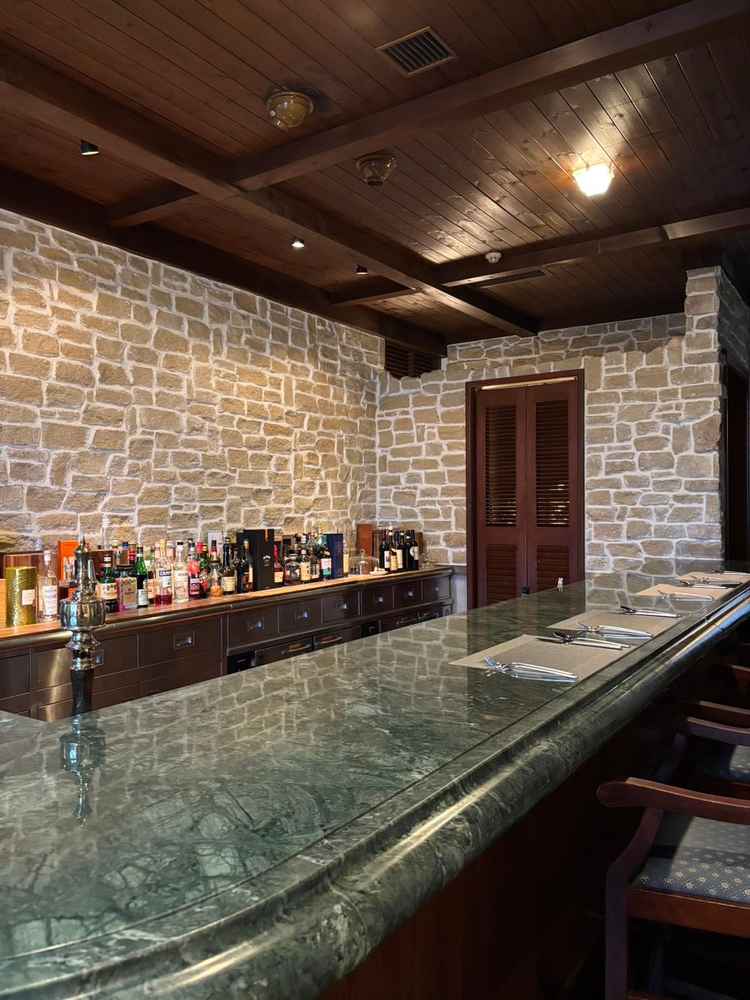 バーカウンター