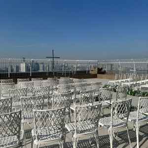 外のチャペルはすごく特別感があった。