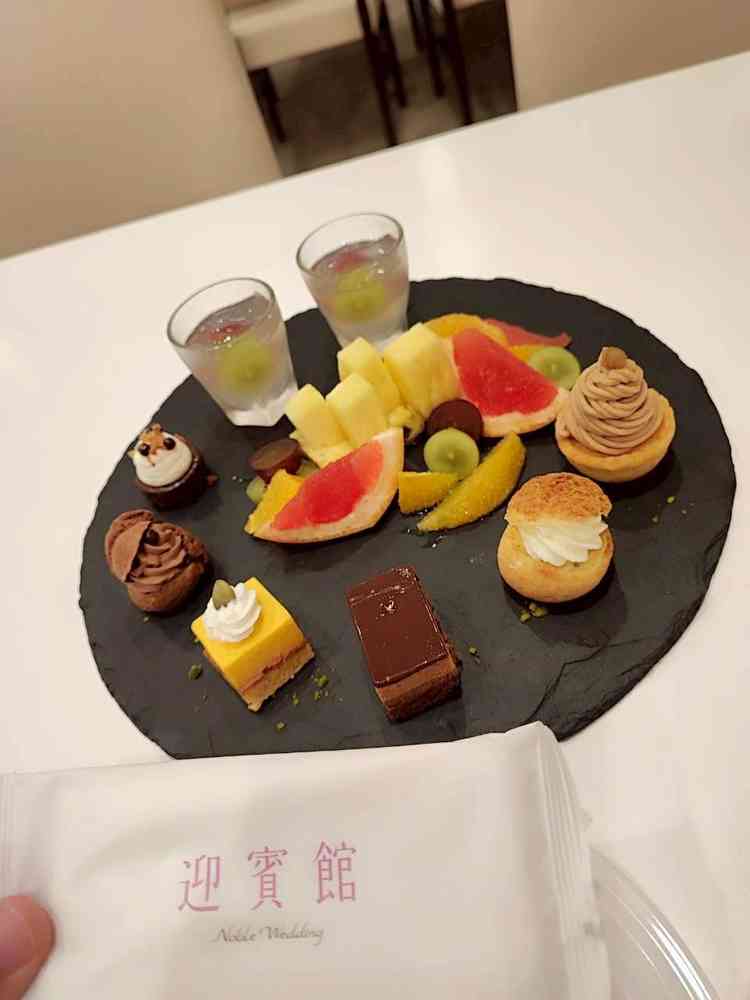 お料理: デザート（本番はビュッフェ形式）