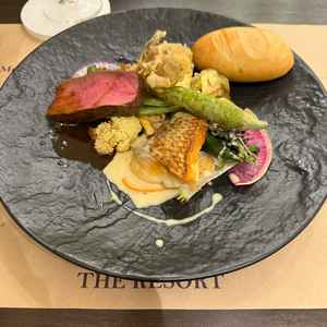 試食。和風フレンチでどの料理も美味しかったです。