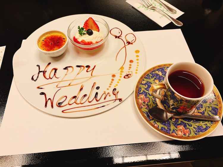 コース料理試食時のデザートの写真。