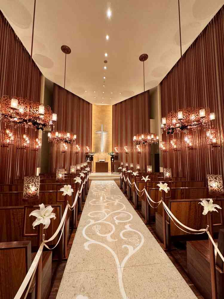 チャペルは本格的で、雰囲気がイメージとマッチしていました。