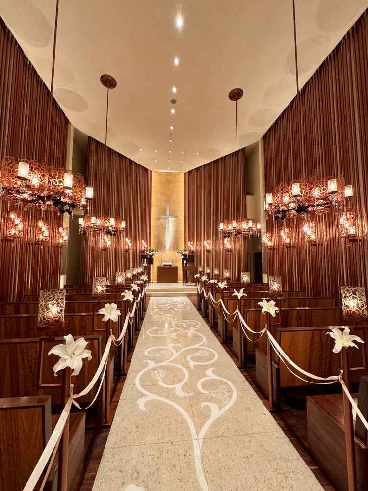 チャペルは本格的で、雰囲気がイメージとマッチしていました。