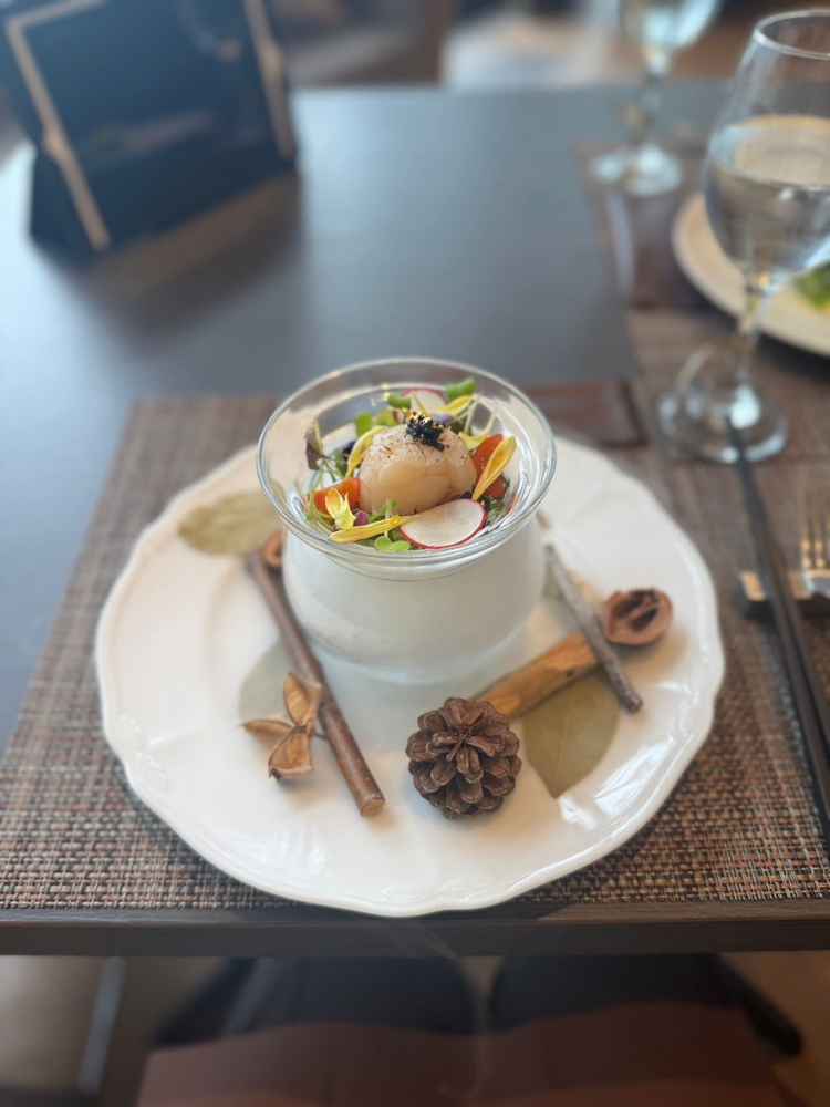 ドライアイスの演出でゲストにワクワク感を与えることができる。