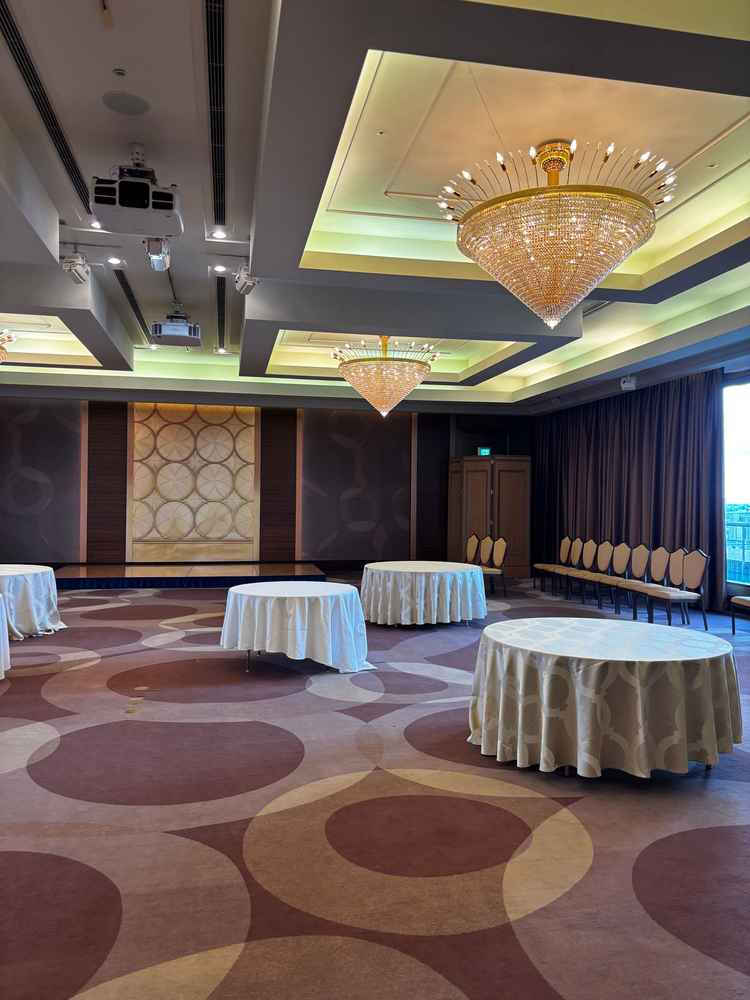 1番広い会場でした。カーテンが開いた瞬間景色がよく盛り上がりました。