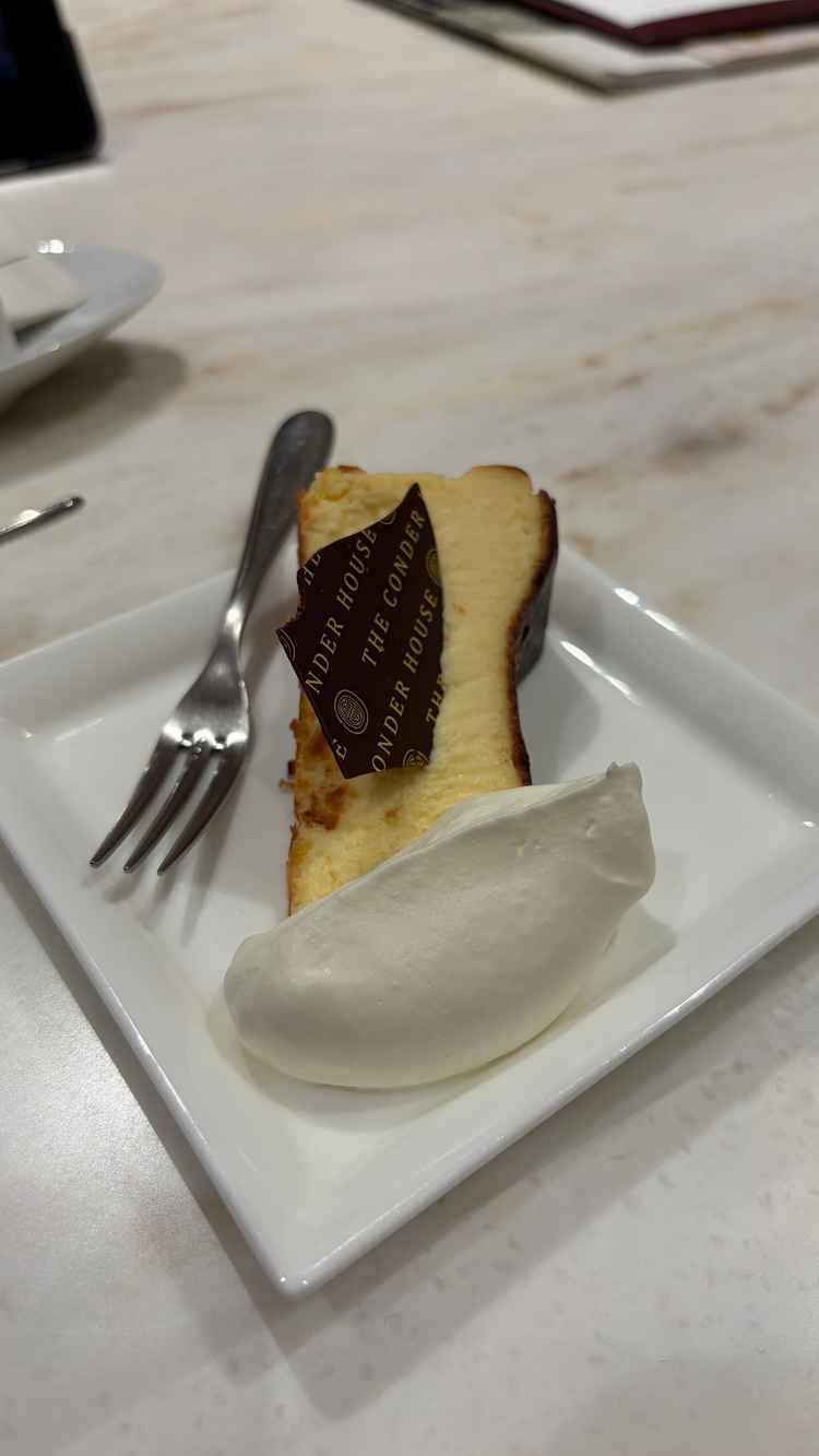 試食で一番美味しかったバスクチーズケーキ。式場が経営するレストランでテイクアウトも可能。