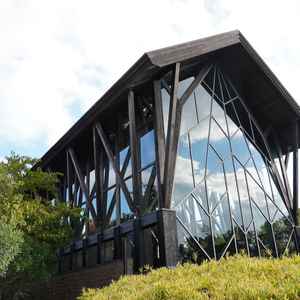 空が窓に映り素敵