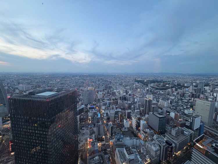 レストランからの風景　ここより高いビルはなく見晴らしがいい