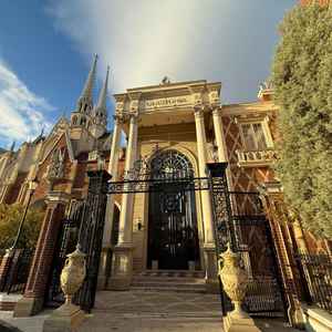 入り口からこの景観です。圧巻で入る前からワクワクするような見た目でした。