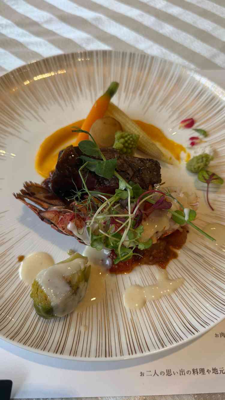 頂いたお肉と魚料理です