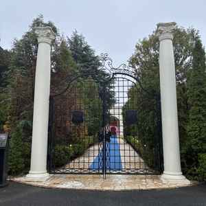 入り口。ゲストがここを通ってロビーまで行くことを想像すると、非日常に入り込めると感じました。