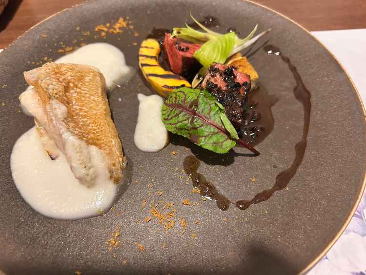 厳選された食材と美しい盛り付けで、お肉もお魚もすごく美味しくおもてなしも安心です。