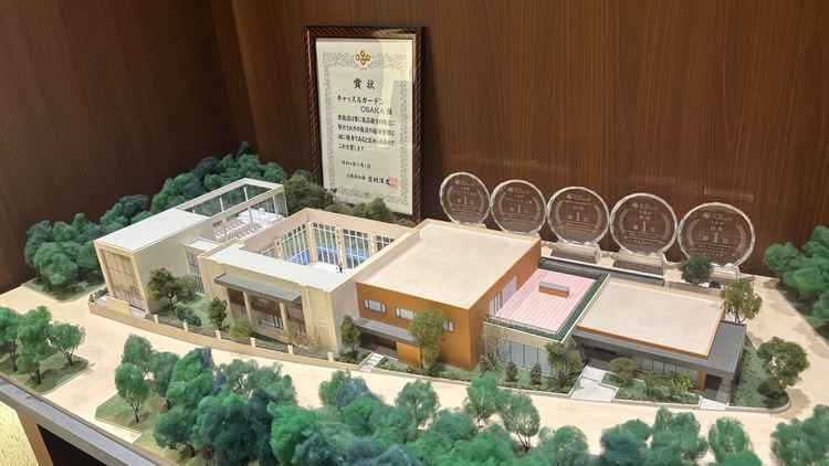 ブライダルサロンの入り口にある、キャッスルガーデンの模型図。