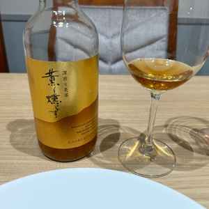 食事で料理とのペアリングお茶がありました。ユニークで面白く、アルコールが苦手なゲストに大変良いです。