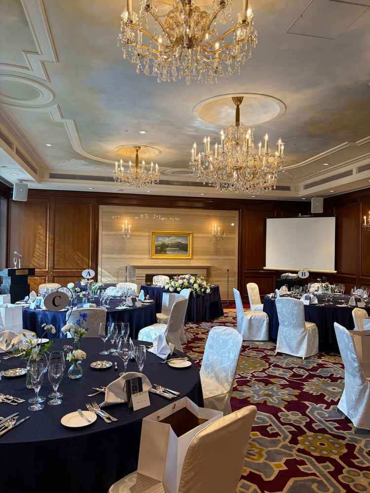 披露宴会場を実際に見学することができました。