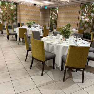 ヴァンヴェールは広々としていて緑が多かった