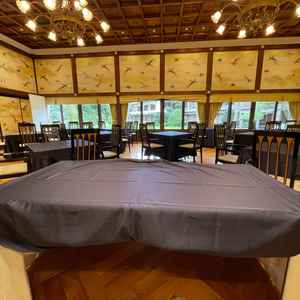 披露宴会場のエミール