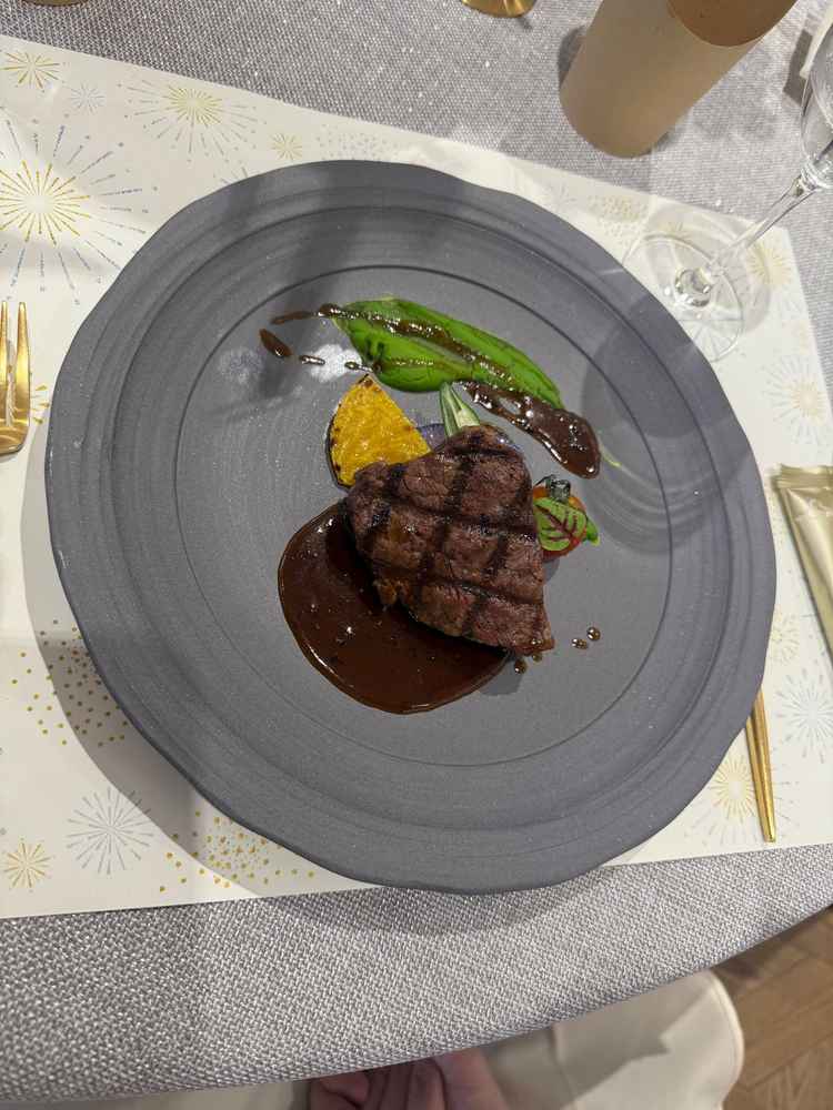 試食したお肉料理