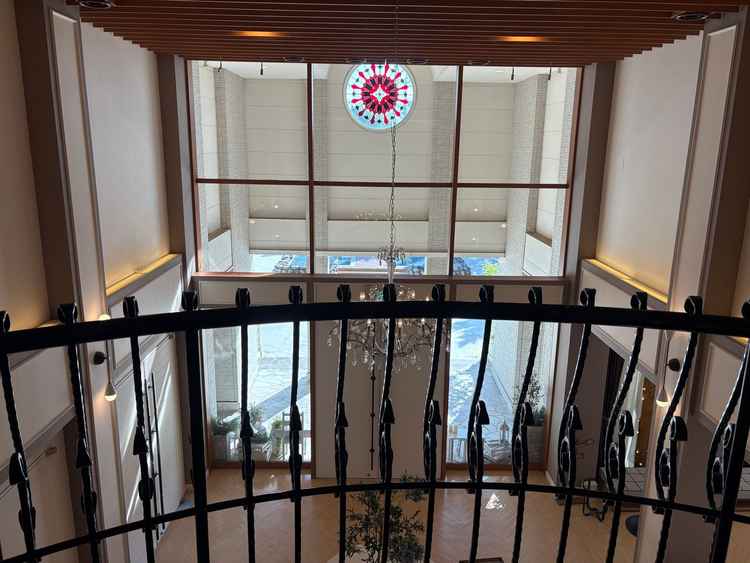 ウェルカムスペース上。ここからお菓子まきをすることができるとのことでした。