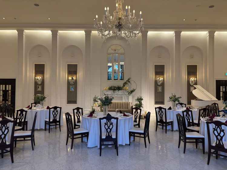 素敵な披露宴会場で模擬で行ってくれた入場セレモニーが楽しかったです。