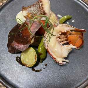 試食の写真です。海老、魚、肉すべて食べやすく柔らかくて美味しかったです。