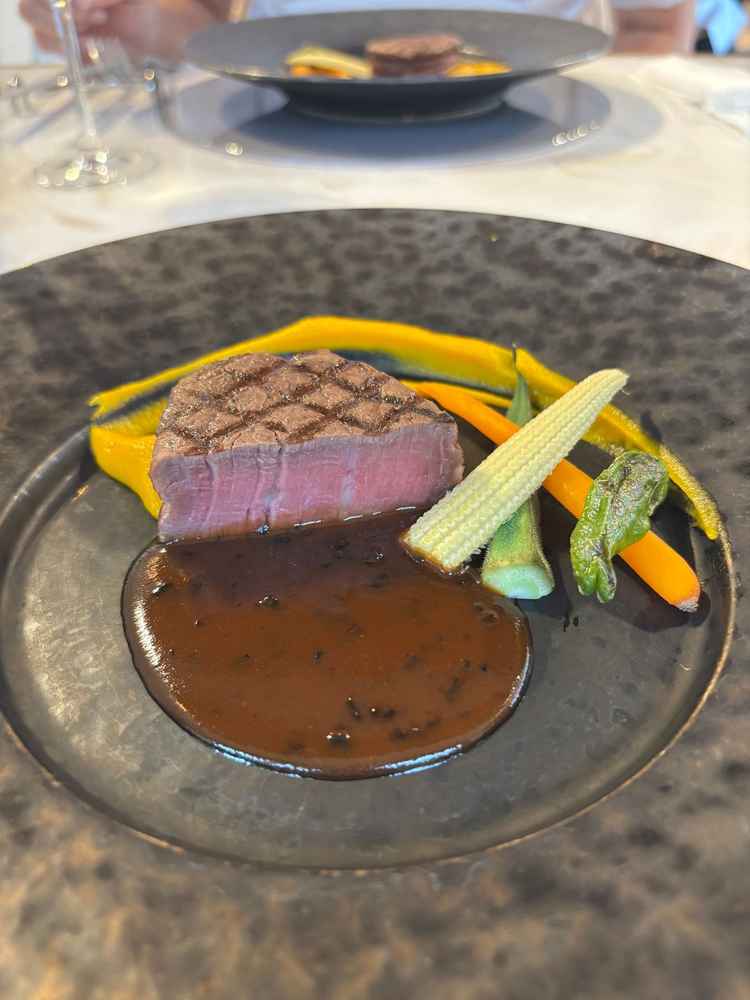 試食のお肉
