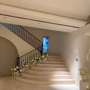 チャペルの入り口前の雰囲気。