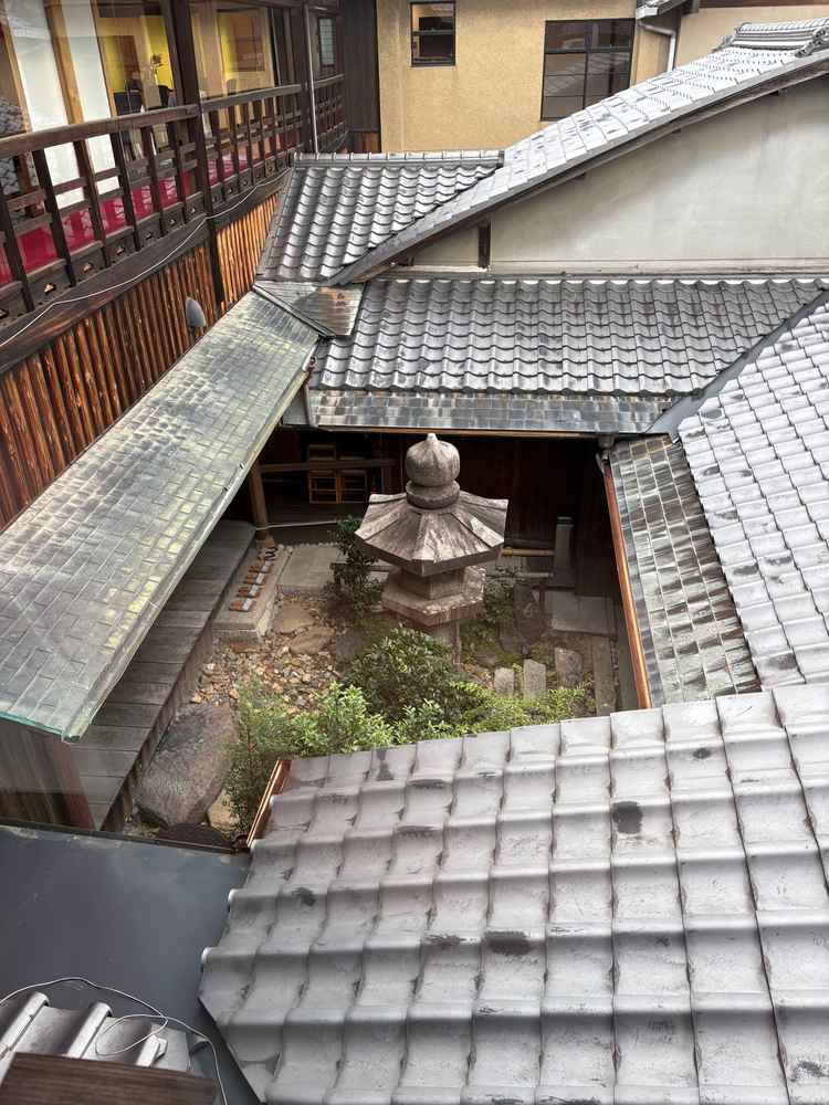 披露宴会場からは庭が見渡せます。