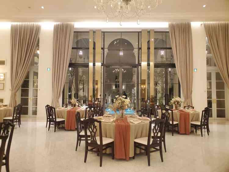 上品な雰囲気の披露宴会場でした。