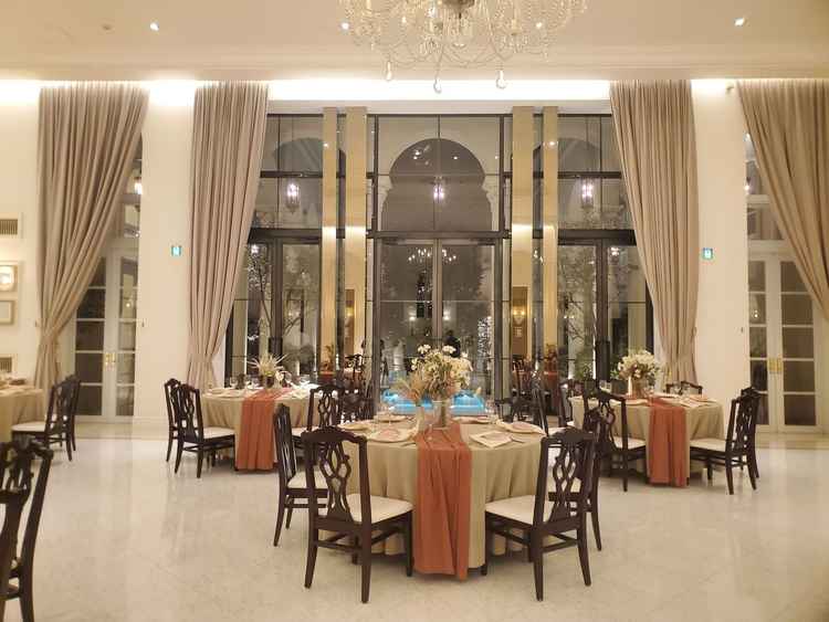 上品な雰囲気の披露宴会場でした。