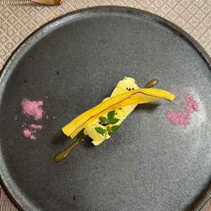 試食品2品目のパティシエオリジナルデザート