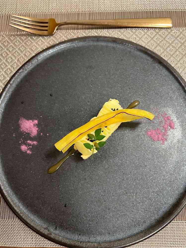 試食品2品目のパティシエオリジナルデザート