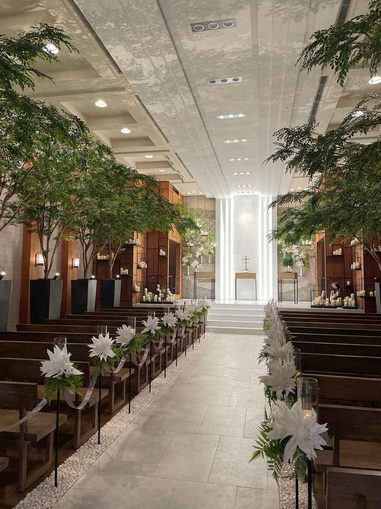 チャペルの写真です。室内ですが緑が多く自然を感じることができ、素敵でした。