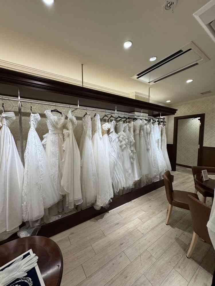 ドレスショップ