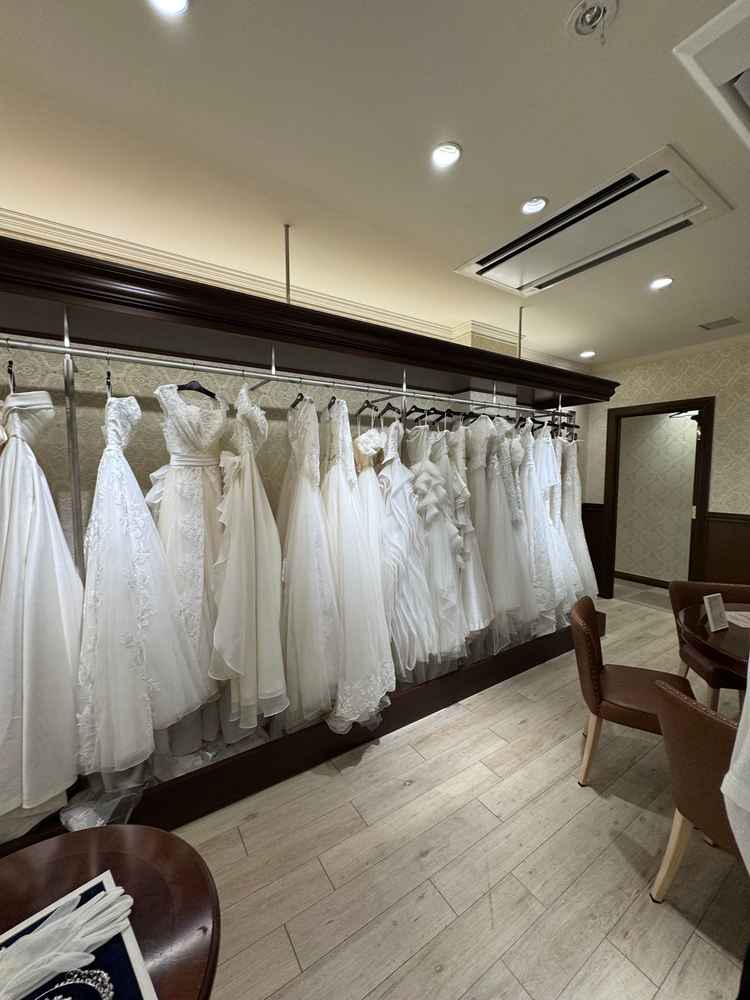 ドレスショップ