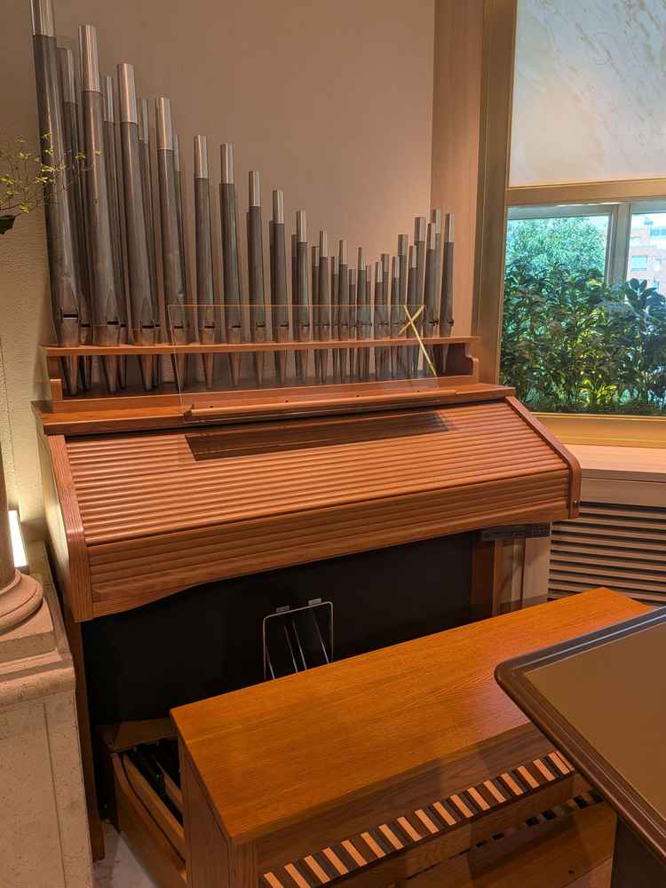 パイプオルガンの生演奏があるそうです