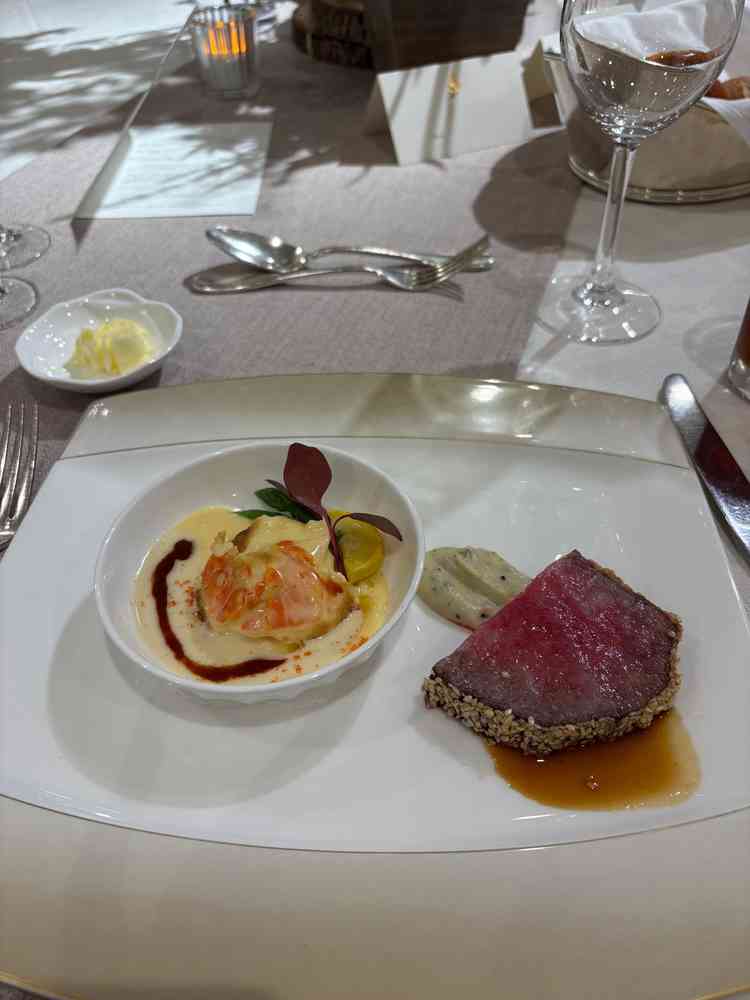 料理が本当に美味しくて感動した。自由にお料理も組み合わせたり、使いたい食材などもリクエストできる。