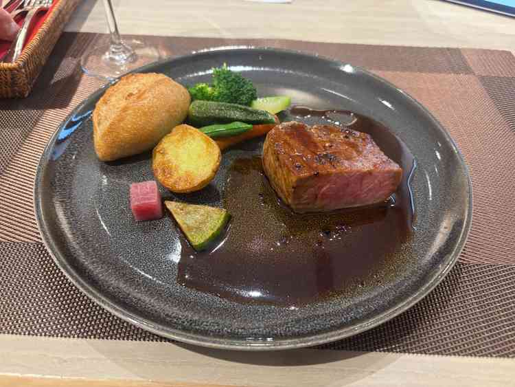 お肉はもちろん野菜もおいしかった。