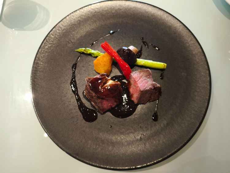 冷えていて美味しくない。