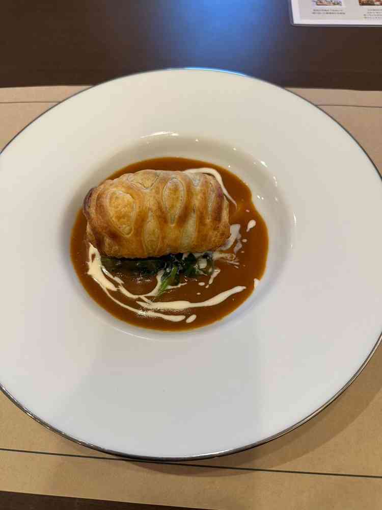 試食でいただいた魚料理なのですが、とても美味しく、料理を運ばれてきた時からの香りもとても良かったです