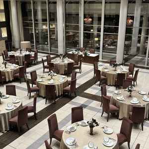 披露宴会場は2つあり、私たちはこちらの方が気に入りました。