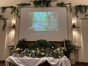 暖かみのある披露宴会場で様々な演出ができるのはとても魅力的でした。ゲストと一緒に楽しめそうでした。