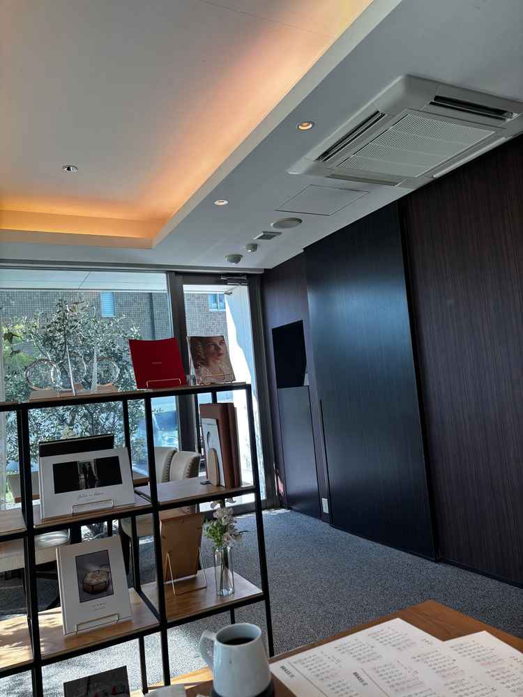 打ち合わせ場所