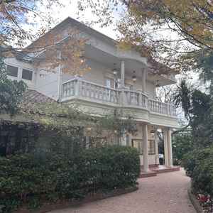 おしゃれな外観